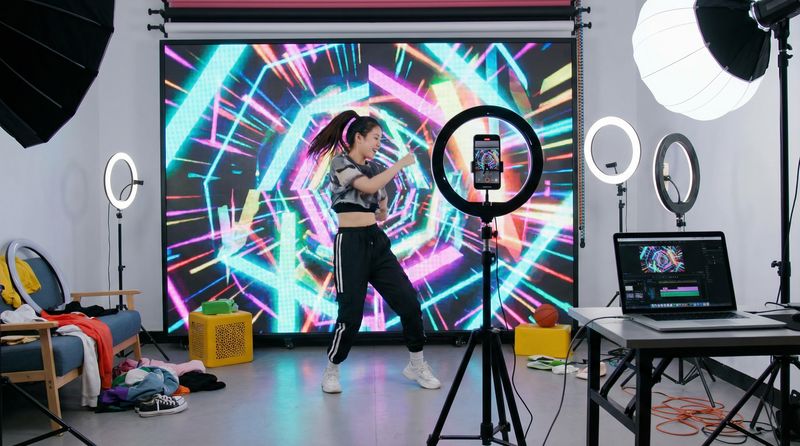 丝袜写真视频教程-TikTok短视频创作